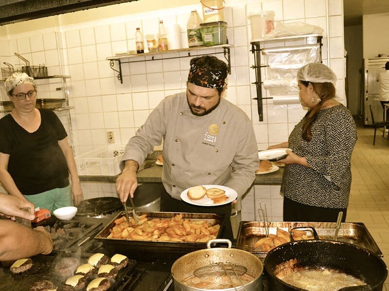 Aula de Hamburguer 45
