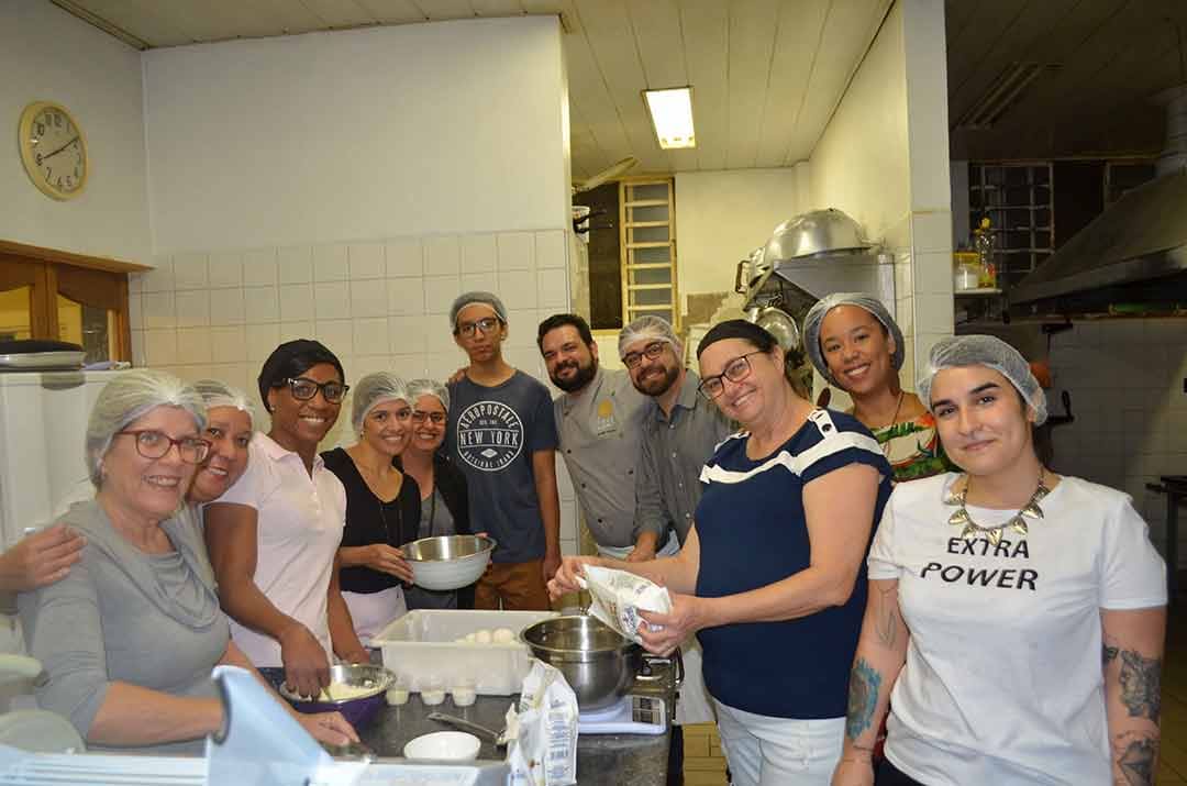 PRIMEIRA AULA DO PROJETO NOSSA COZINHA FOI UM SUCESSO