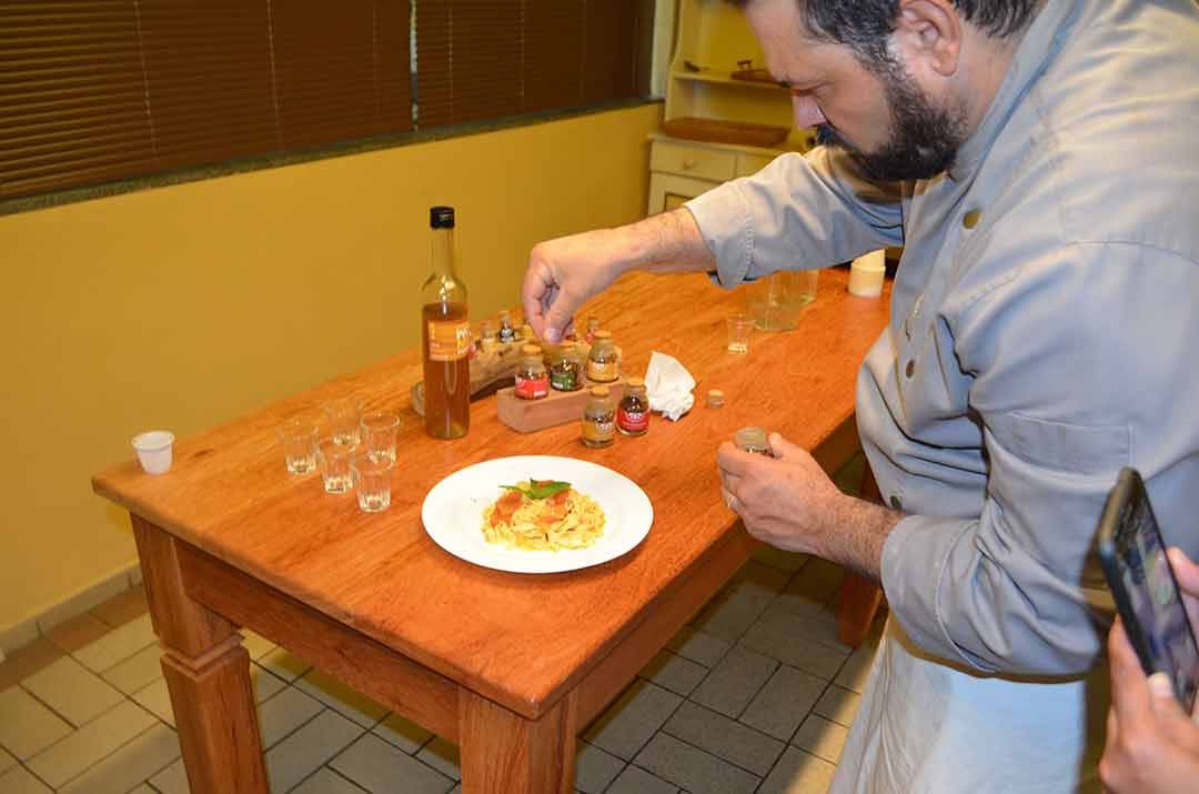 PRIMEIRA AULA DO PROJETO NOSSA COZINHA FOI UM SUCESSO