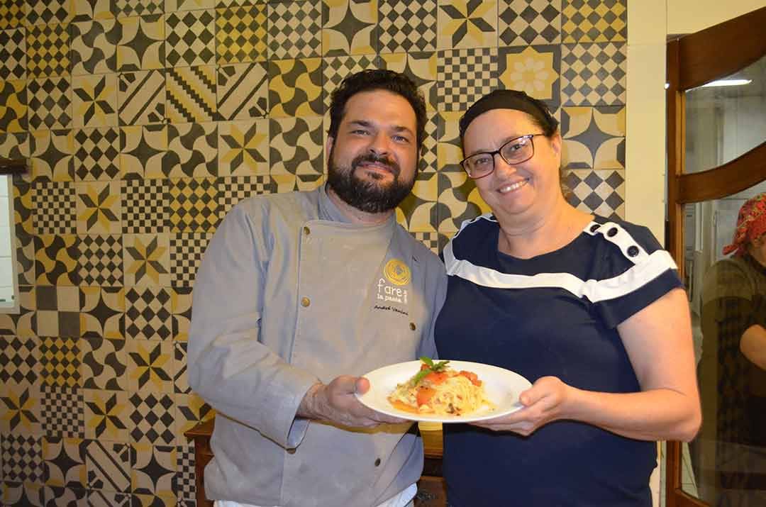 PRIMEIRA AULA DO PROJETO NOSSA COZINHA FOI UM SUCESSO
