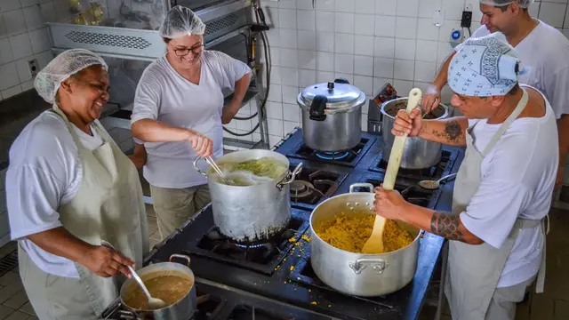 Restaurante Armazém das Oficinas Projeto Bem Servir
