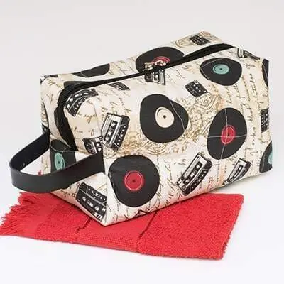 necessaire com alça